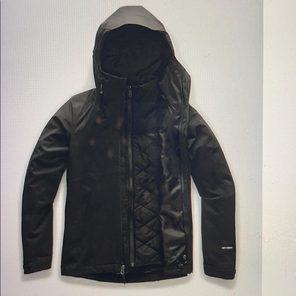 The NorthFace Jacket - Picture 2 of 6